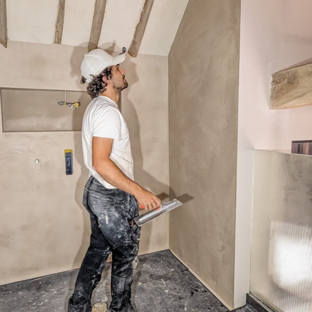 Venetian-plaster-expert-installer-surrey-uk